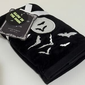 New Viral Well Dressed Home Glow In The Dark Halloween Hand Towels Set of 2